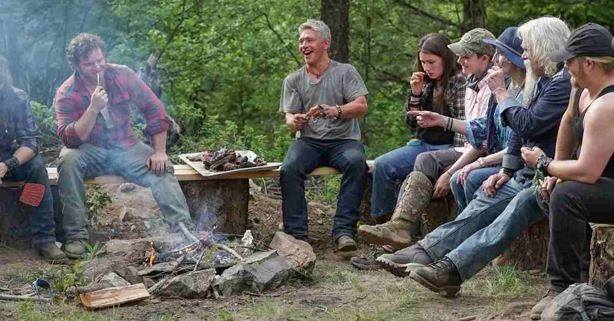 Image of Alaskan Bush People family 